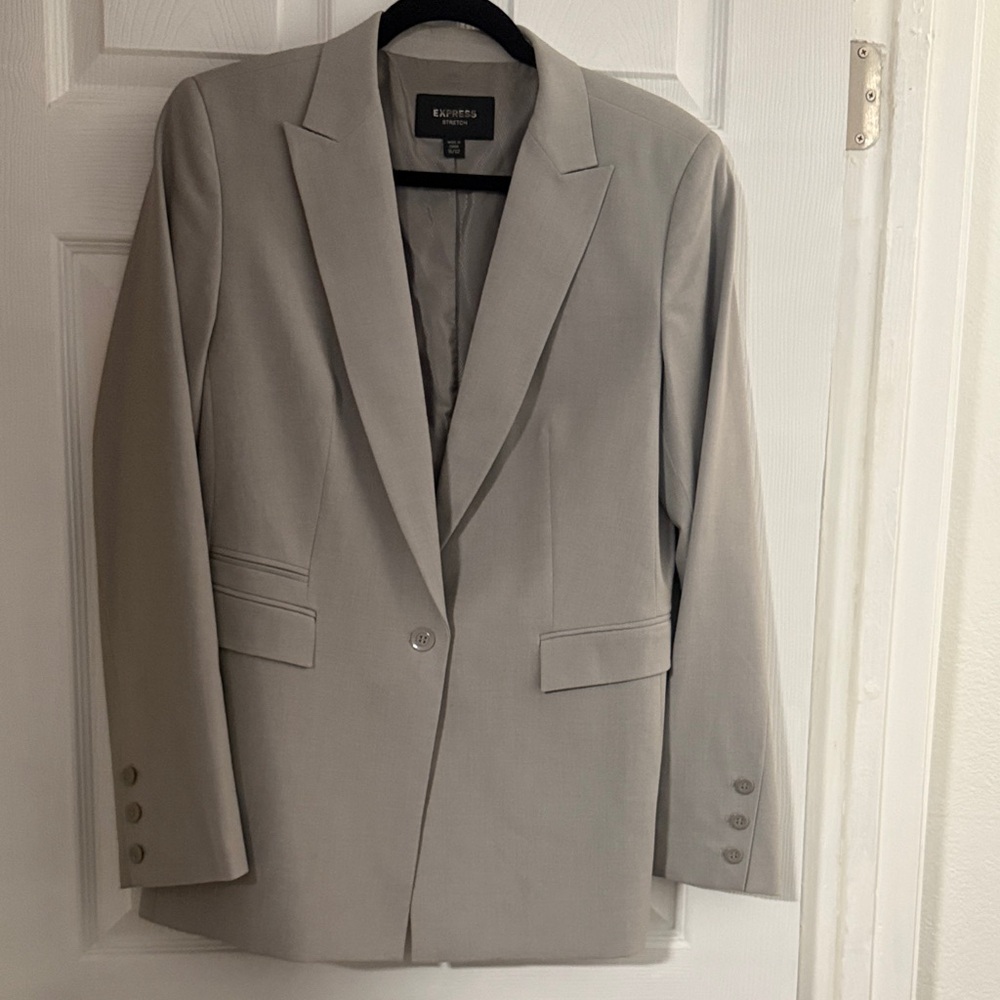 EUC Express Women's Light Gray Stretch Blazer